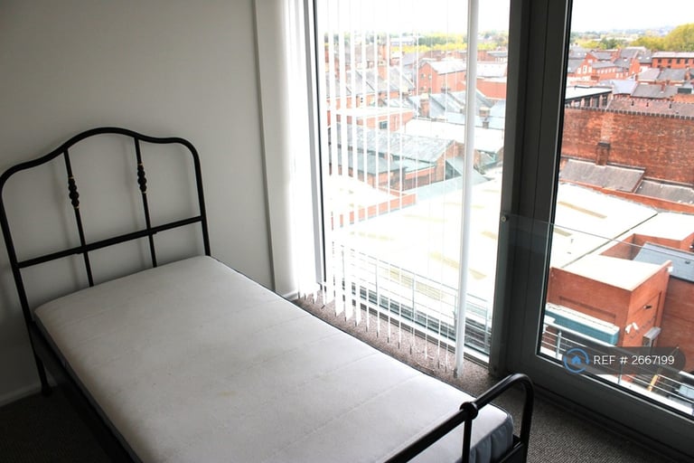 4 bedroom flat in New Hampton Lofts, Birmingham, B18 (4 bed) (#2667199)