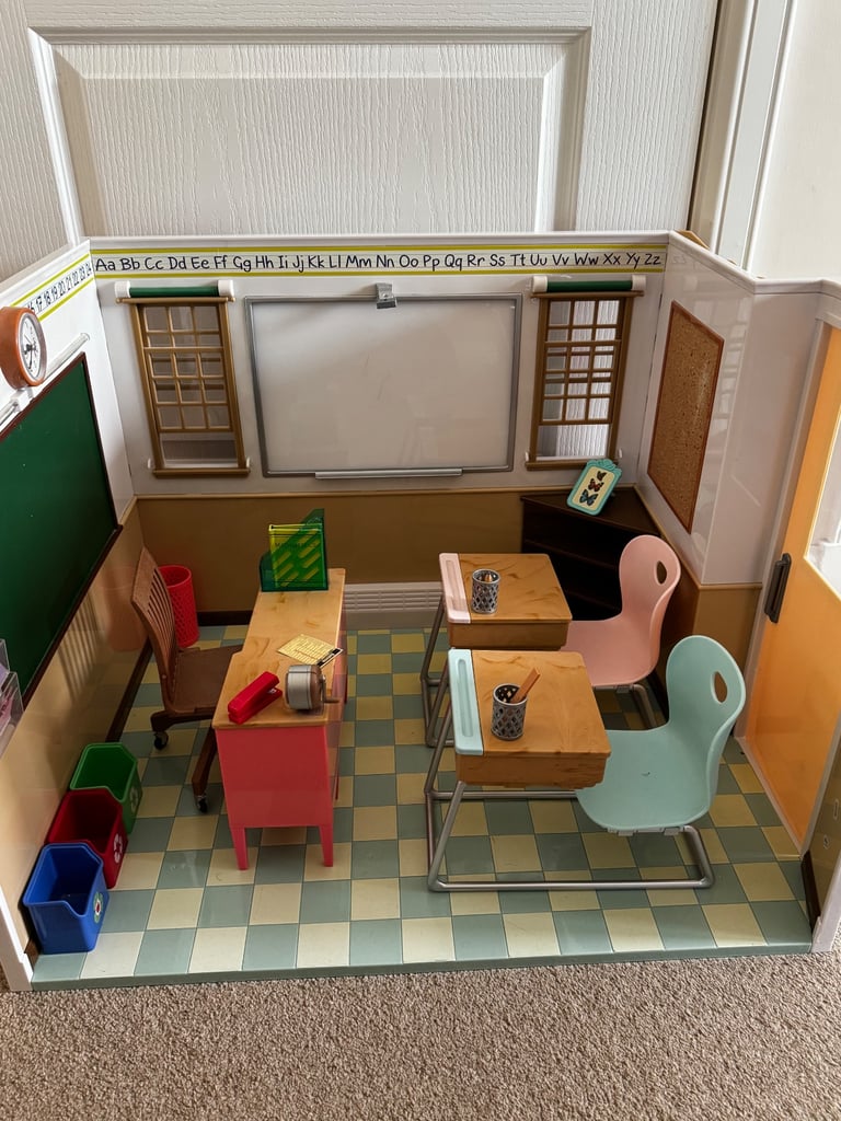Our Generation School Room Playset