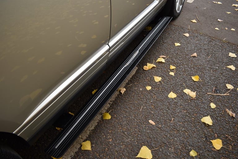 2014 Land Rover Range Rover V8 AUTOBIOGRAPHY+11 Services carried out! Estate Petrol Automatic