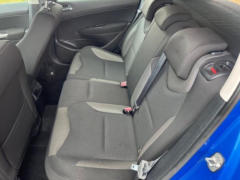 2009 Peugeot 308 1.6 HDi 110 Sport 5dr [6] HATCHBACK Diesel Manual