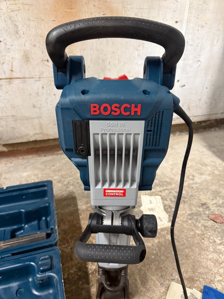 Bosch breaker