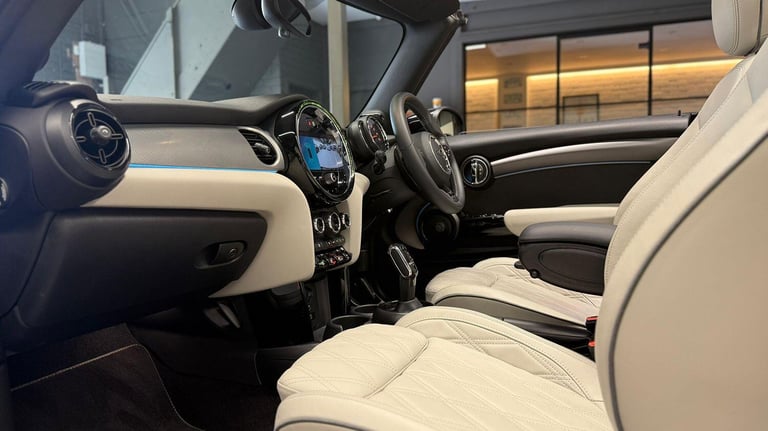 MINI CONVERTIBLE 2.0 Convertible Cooper S Exclusive 2022