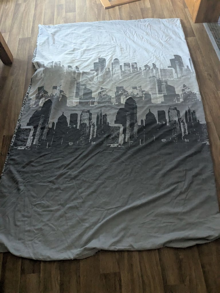 Single duvet cover and pillow case 