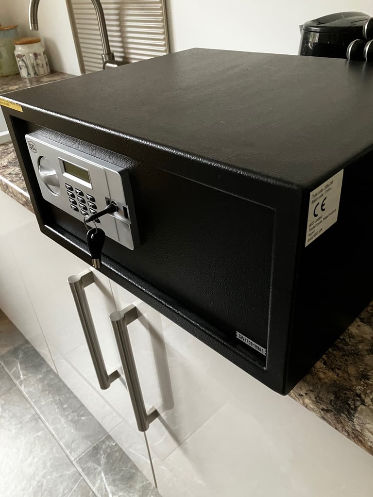 image for Household medium sized safe 