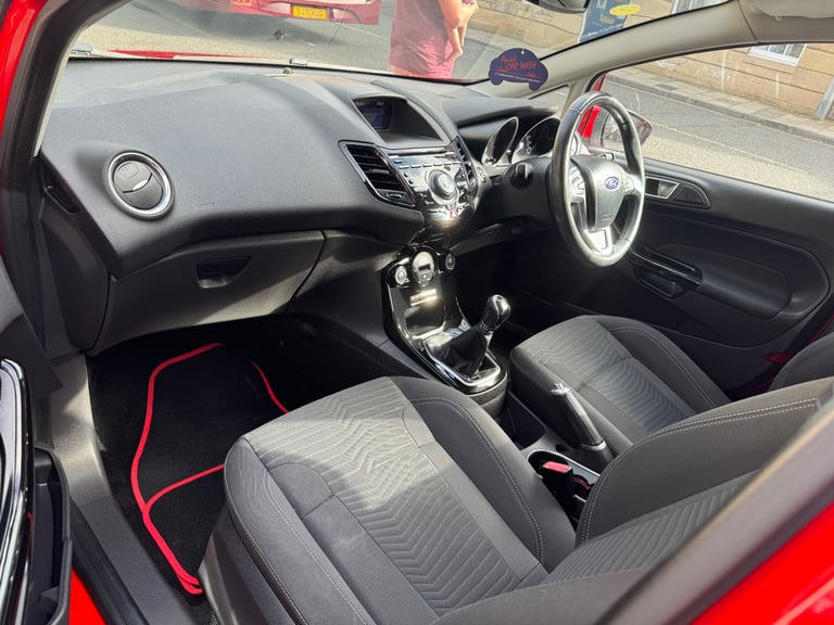Ford, FIESTA, Hatchback, 2015, Manual, 998 (cc), 5 doors