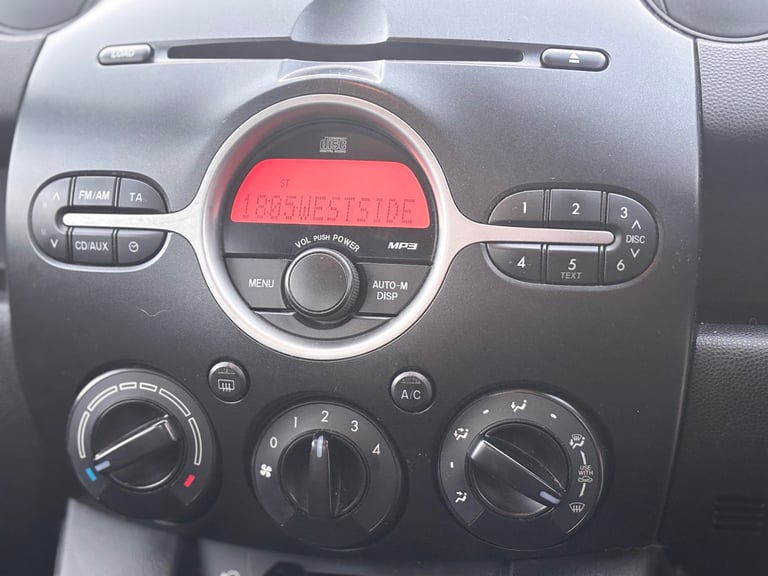 Mazda, 2, Hatchback, 2010, Manual, 1349 (cc), 5 doors