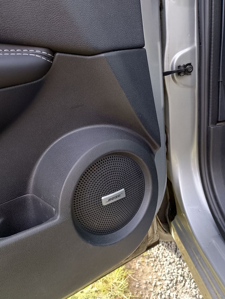 Nissan, QASHQAI, Hatchback, 2011, Manual, 1995 (cc), 5 doors 4WD