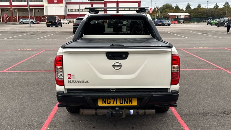 2021 Nissan Navara Double Cab Pick Up N-Guard 2.3dCi 190 TT 4WD Auto PICK UP DIESEL Automatic