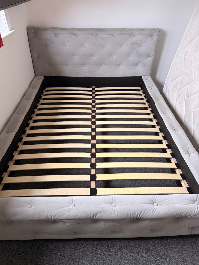 Double bed frame 