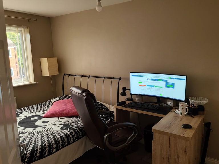 image for Room for rent