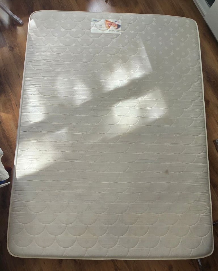 Relyon king size memory foam Mattress Firm support 