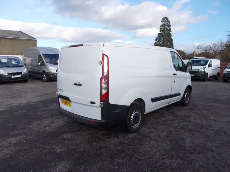 2015 Ford Transit Custom 2.2 TDCi 100ps Low Roof Van PANEL VAN DIESEL Manual