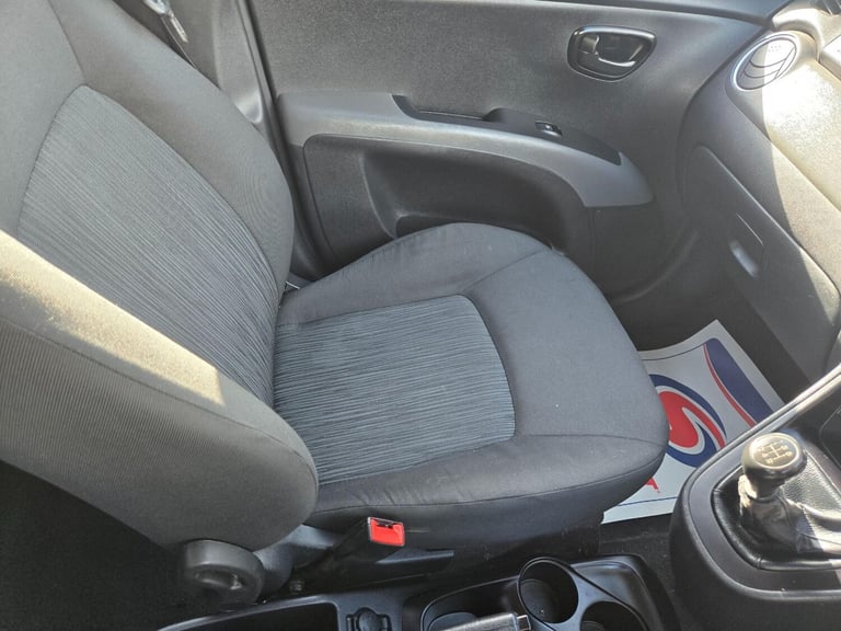 2013 Hyundai i10 1.2 Active 5dr HATCHBACK PETROL Manual