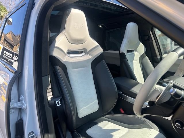 2020 70 LAND ROVER RANGE ROVER SPORT 5.0 P575 V8 GPF SVR SUV 5DR PETROL AUTO 4WD