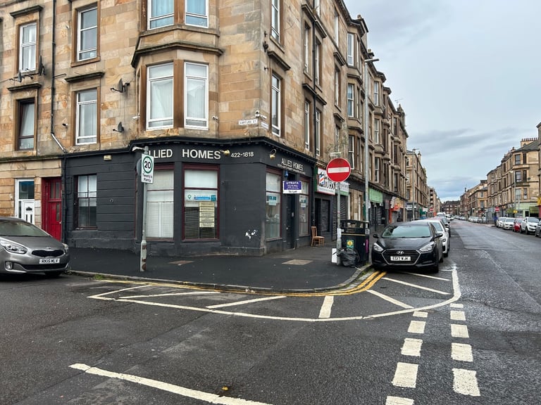 image for Shop to let in 266 Allison st Glasgow G42 8RT 