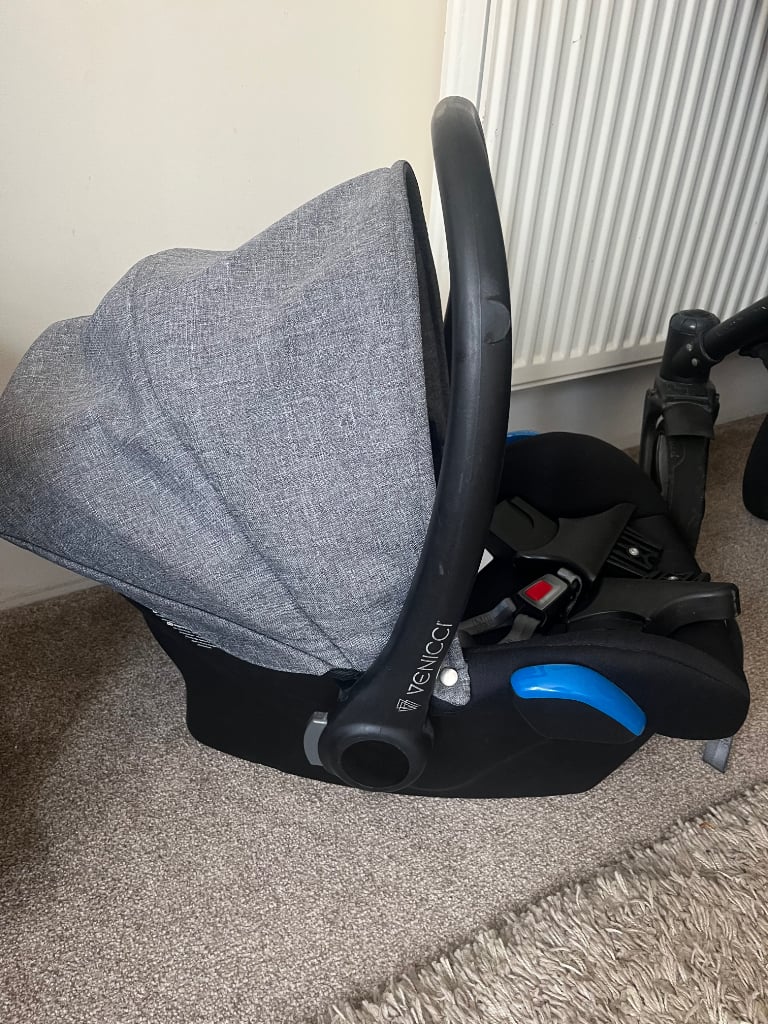 Venicci 3in 1 travel system