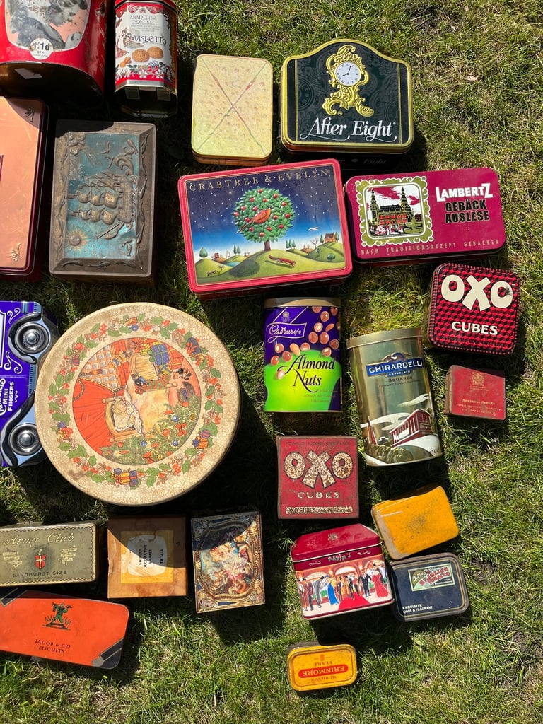 Large collection vintage advertising tins JobLot