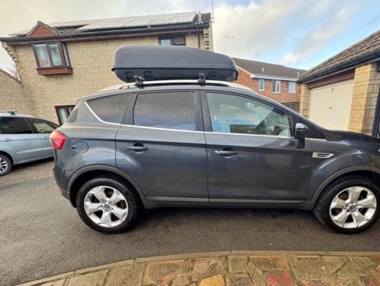 FREE HALFORDS TOP BOX