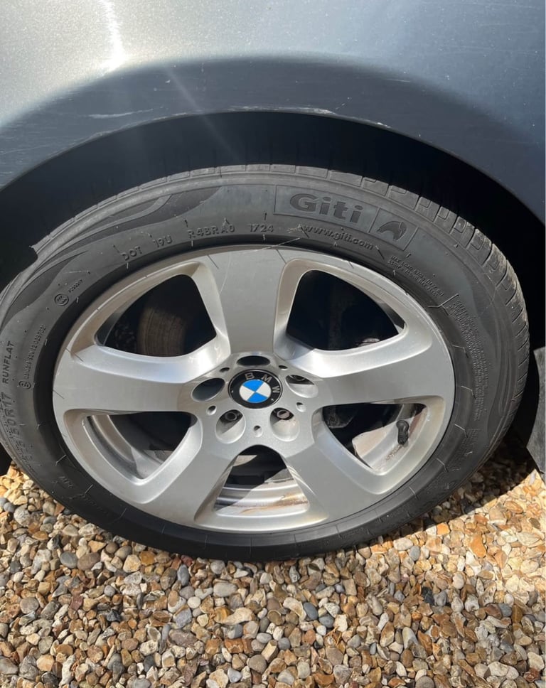 2009 BMW M5 2009 BMW M5
