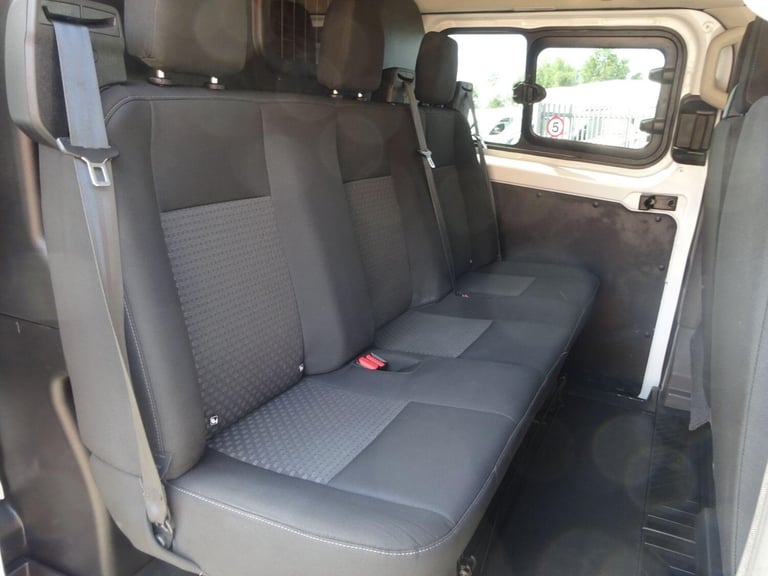 2022 Ford Transit Custom 2.0 320 EcoBlue Trend Crew Van L1 H1 Euro 6 (s/s) 5dr PANEL VAN Diesel M...