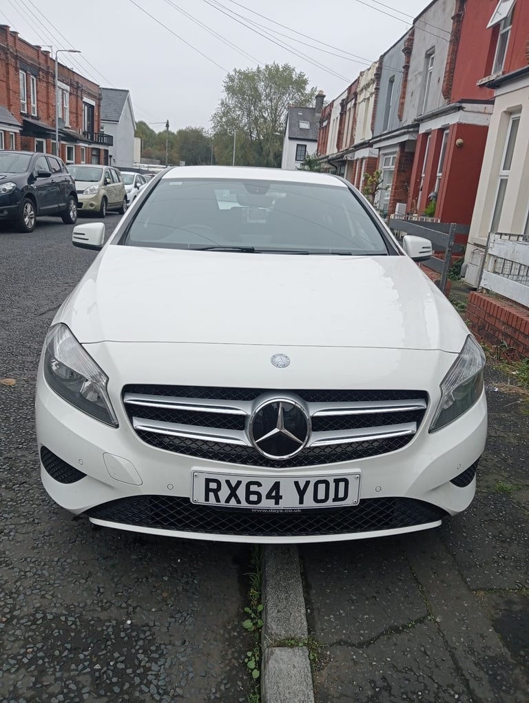 Mercedes-Benz, A CLASS, Hatchback, 2014, Manual, 2143 (cc), 5 doors