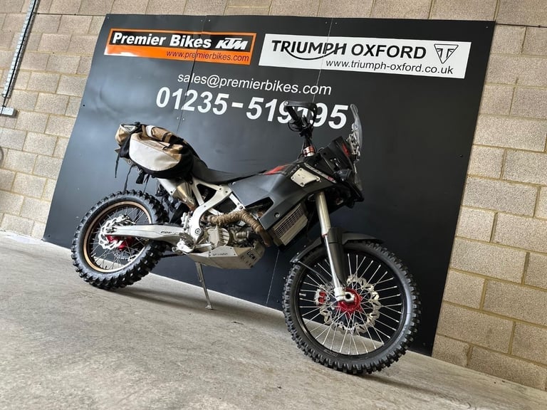 STUNNING 2016/16 CCM GP 450 ADVENTURE MOTORCYCLE 
