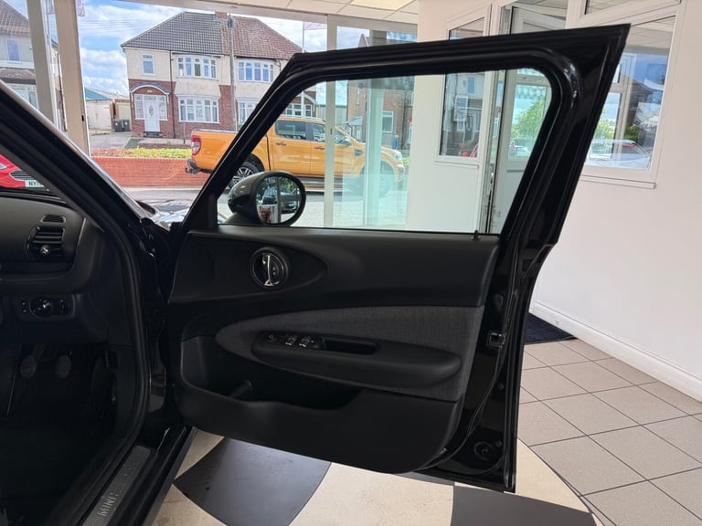 2015 MINI Clubman 1.5 Cooper 6dr ESTATE Petrol Manual