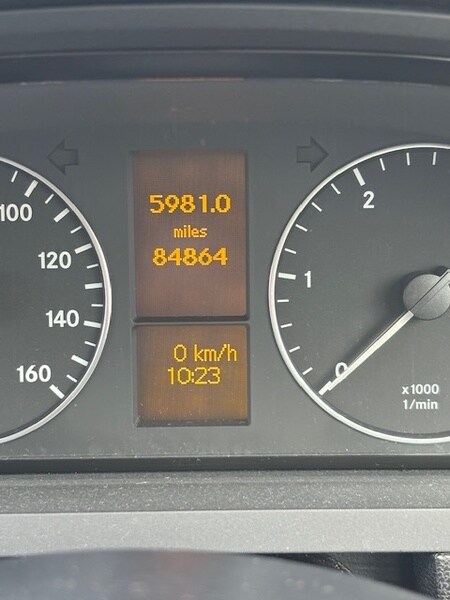 Mercedes A Class A160 CDI AVANTGARDE SE-Reasons to Buy - High quality interior -