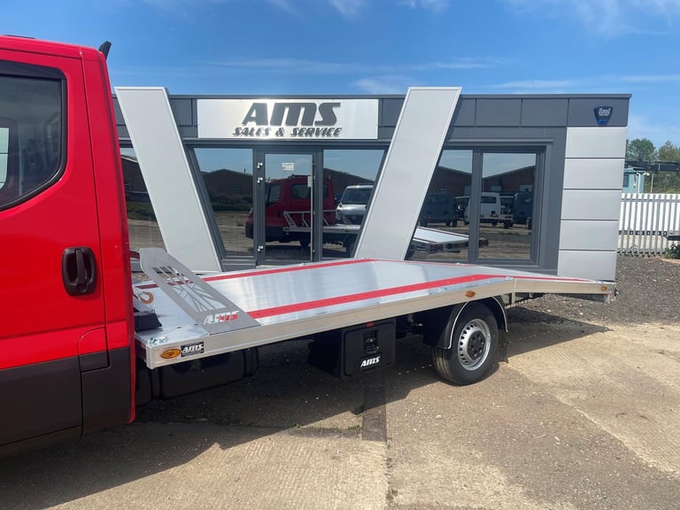 IVECO DAILY 3.5T FULL BEAVERTAIL BODY FULLY LOADED ALL EXTRAS