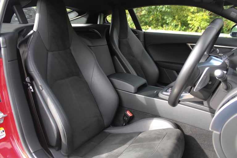  Jaguar F-Type 3.0 V6 R-Dynamic Auto Euro 6 (s/s) 2dr Petrol Automatic