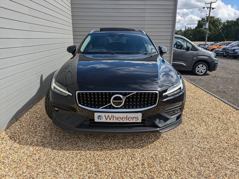 2020 Volvo V60 Cross Country B5 MHEV Estate HYBRID Automatic