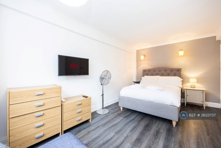 1 bedroom flat in Edgware Road, London, W2 (1 bed) (#2633737)