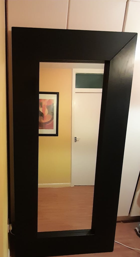 Mirror (Ikea)