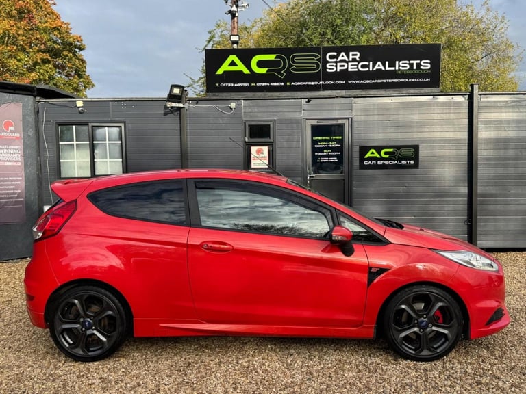 FORD FIESTA 1.6T EcoBoost ST-3 Euro 5 (s/s) 3dr 2014