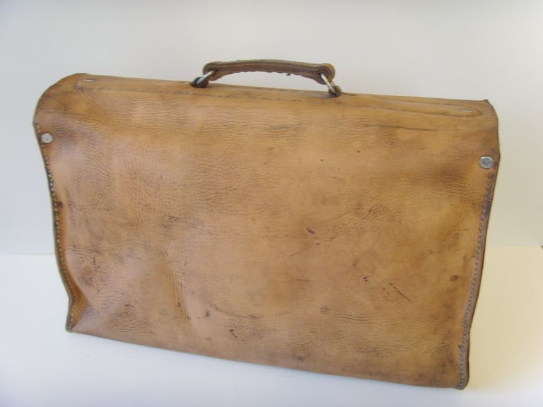 Vintage Engineers Real Leather Tool or Bike Bag