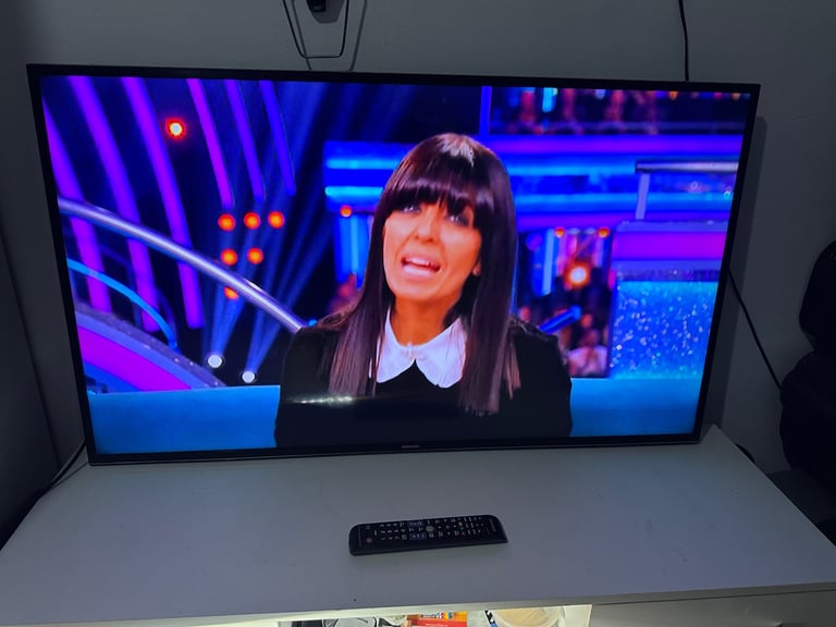 Free delivery 48”Samsung 4k Smart LED UHDTV 