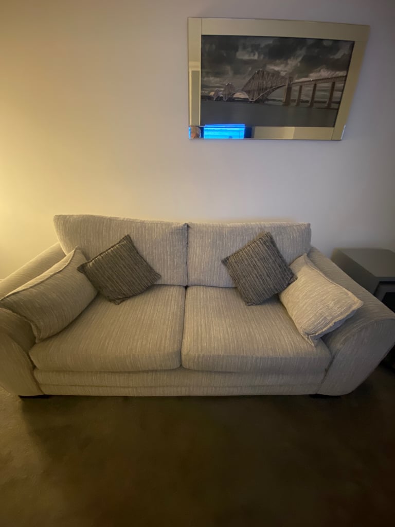 image for Light grey suite 