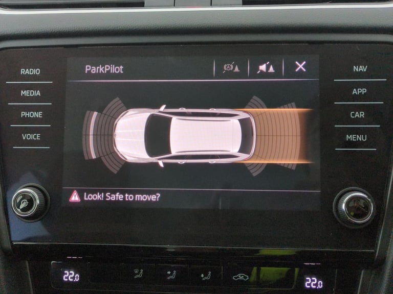 2020 Skoda Octavia 1.6 TDI SE Technology Estate 5dr Diesel Manual Euro 6 (s/s) (115 ps) - CLIM Es...