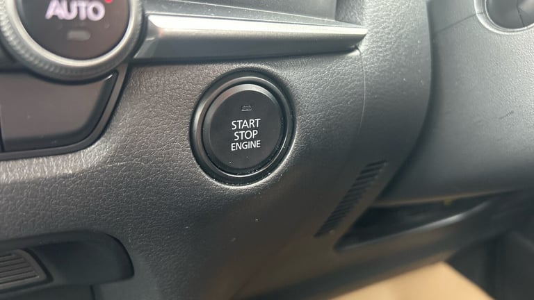 2022 Mazda CX-30 2.0 e-Skyactiv G MHEV SE-L Lux 5dr Auto Petrol Hatchback Hatchback Petrol Automatic