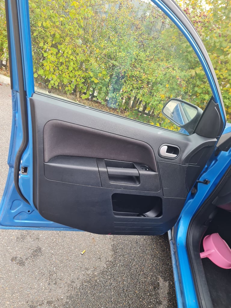 Ford fushion plus 5