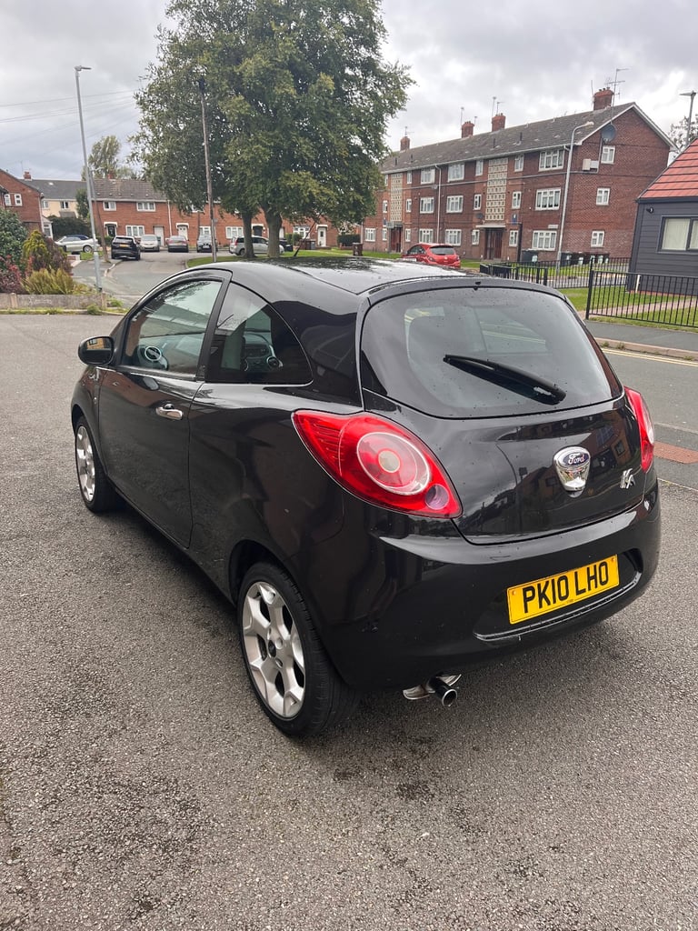 Ford, KA, Hatchback, 2010, Manual, 1242 (cc), 3 doors