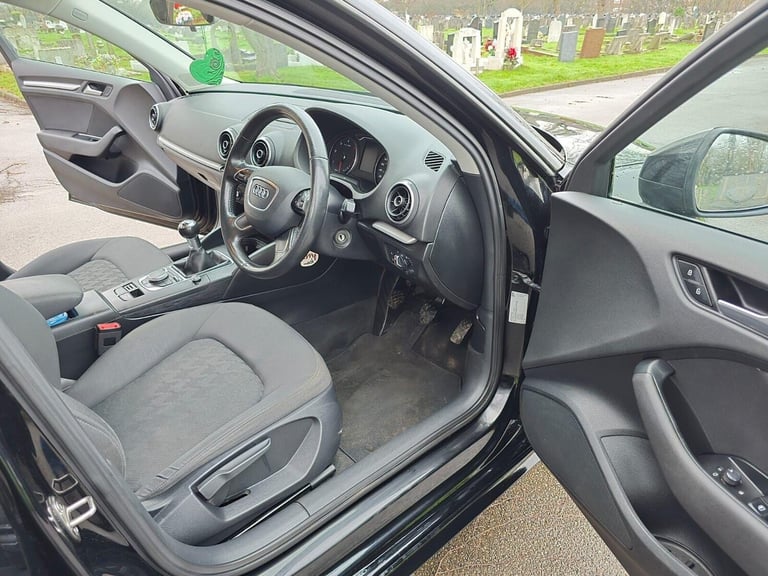 2016 Audi A3 2.0 TDI SE Technik Sportback Euro 6 (s/s) 5dr Hatchback Diesel Manual