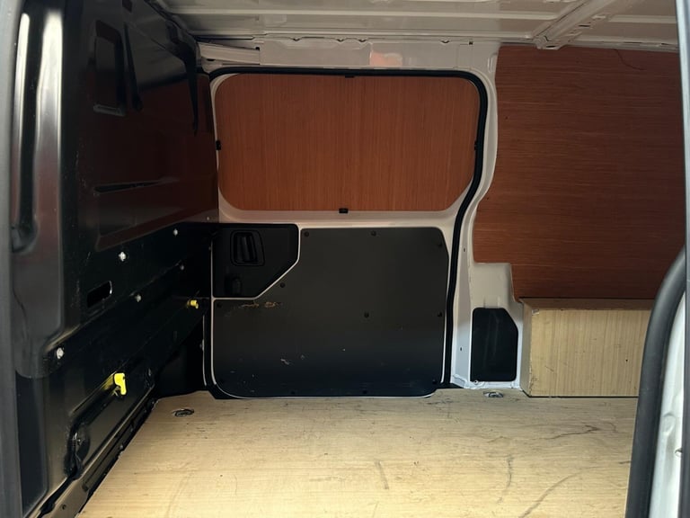 2021 Citroen Dispatch 1.5 BlueHDi 1000 Enterprise Pro M FWD 2 Euro 6 (s/s) 6dr PANEL VAN Diesel M...