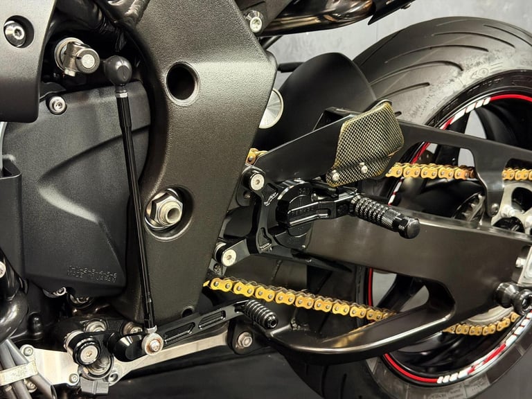 2014 Yamaha R1 1000