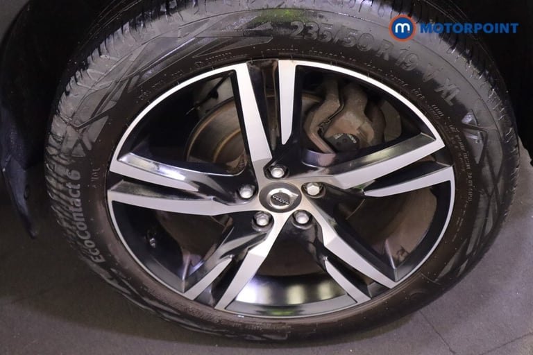 2021 Volvo XC40 1.5 T4 Recharge PHEV R DESIGN 5dr Auto SUV Hybrid Automatic