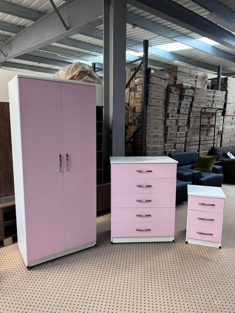 High Gloss Modern & Sliding Wardrobes in All sizes and colors 