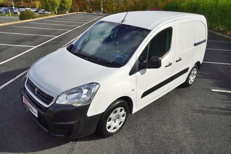 2018 Peugeot Partner 1.6 Partner Professional L1 Blue HDi + EURO 6 Panel Van Diesel Manual