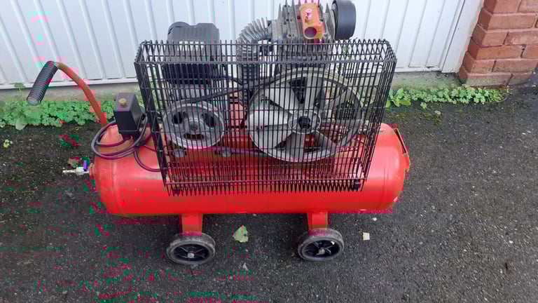 Air Compressor, large tank 