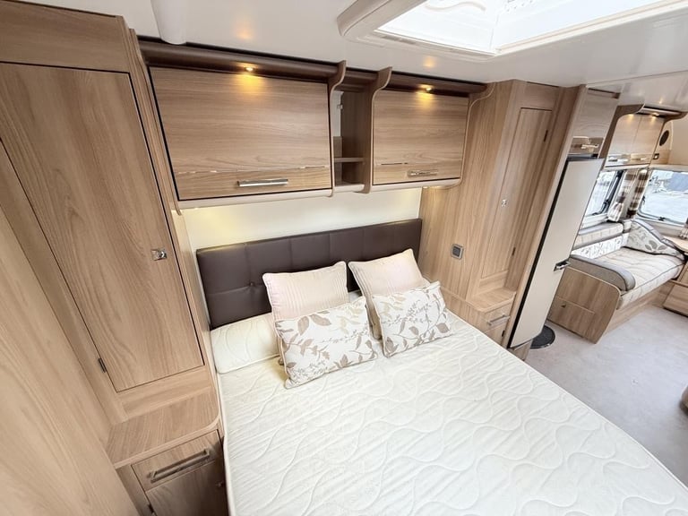 2017 BAILEY UNICORN VIGO LUXURY TOURING CARAVAN