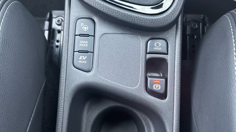 2024 Toyota Yaris Cross 1.5 Hybrid 130 Premiere Edition 5dr CVT Hybrid Estate Estate Hybrid Autom...